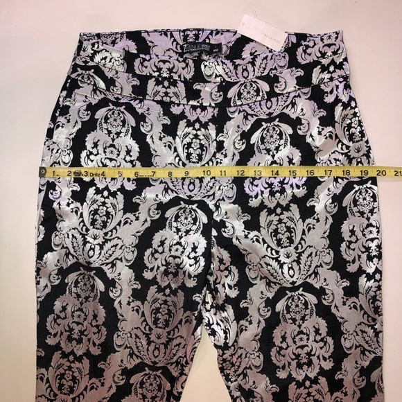 NY & CO 7th Avenue Design Studio Slim Signature Leggings (L) - Picture 9 of 12